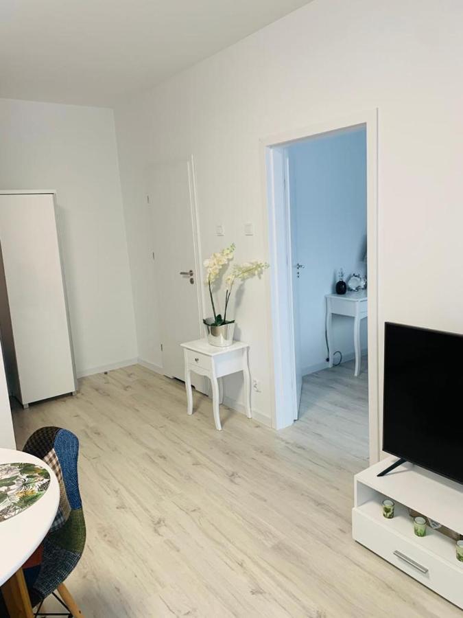 Apartament Walczaka 15 Miejsce Parkingowe Ґожув-Велькопольський Екстер'єр фото